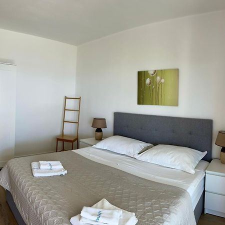Apartments Ajka Rab Town Extérieur photo